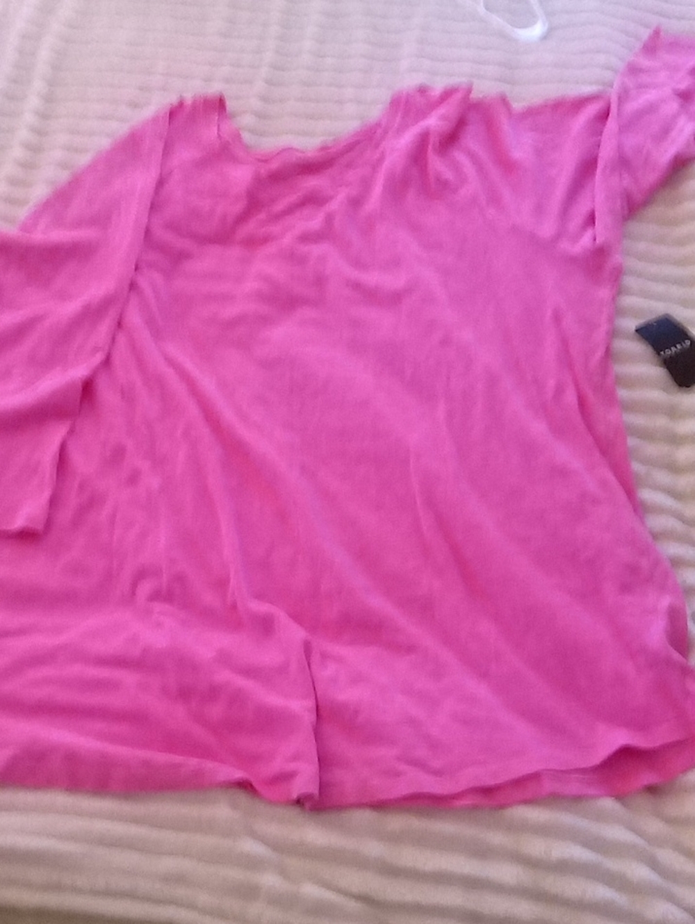 Relaxed Fit 3/4 Sleeve Tee in Bright Pink